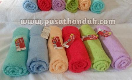 GROSIR HANDUK MERAH PUTIH DI SURABAYA | 08533 674 3079